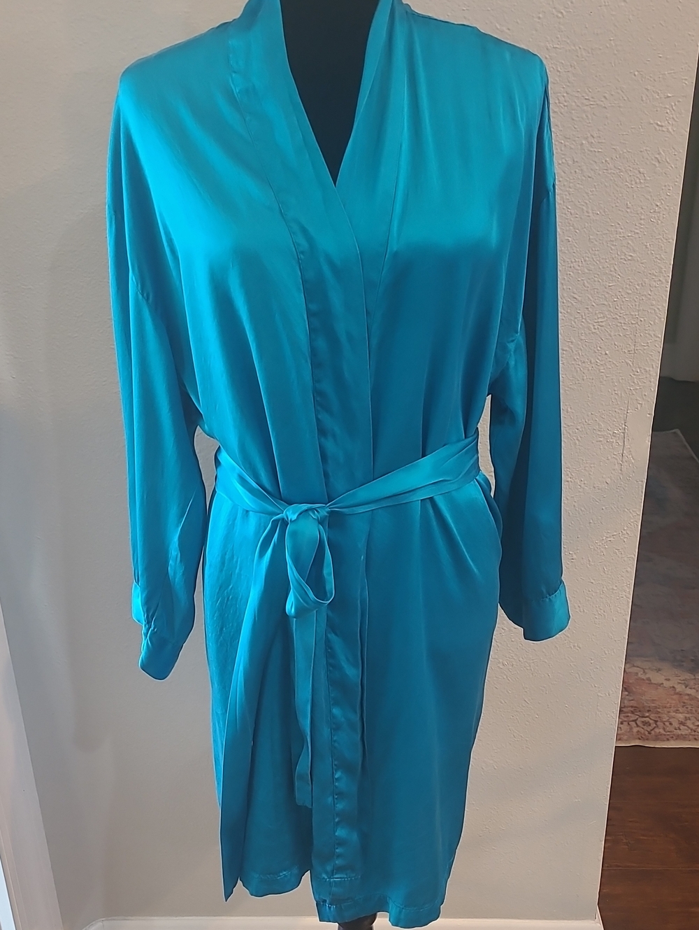 Victoria's Secret Turquoise Satin Robe with Self Tie Vintage Silk Size S/p